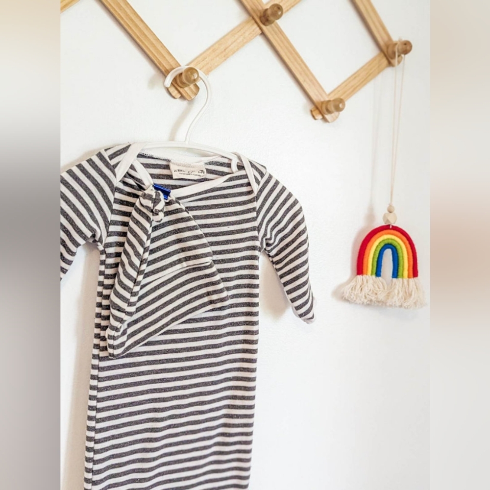 Bear & RooBear & Roo Grey Striped Sleep Gown & Cap Set (NB)